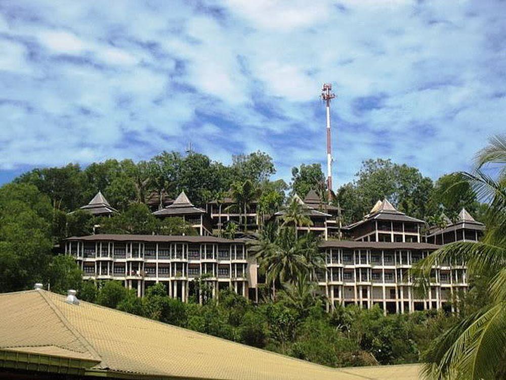 Damai Beach Resort Kuching Esterno foto
