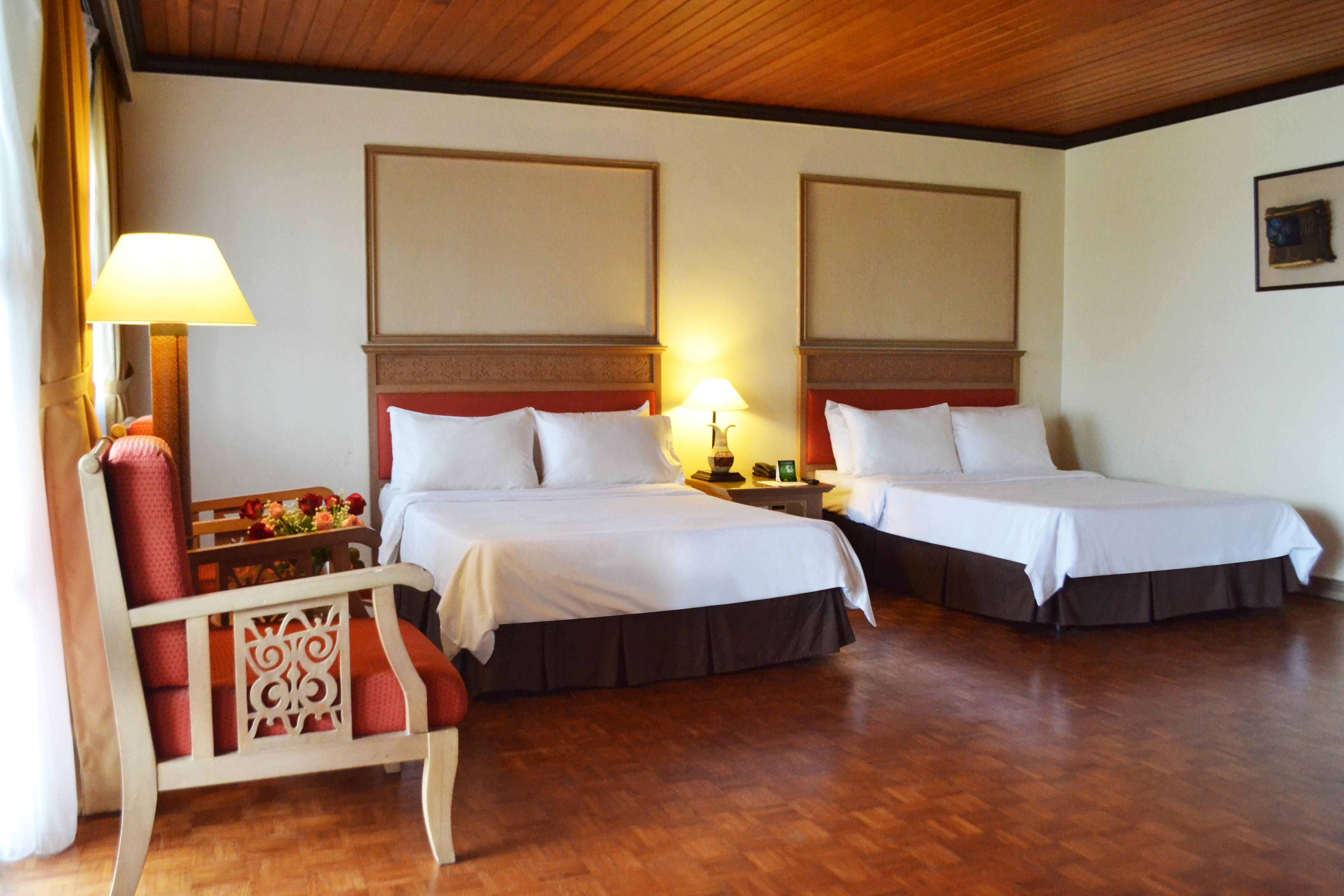 Damai Beach Resort Kuching Esterno foto